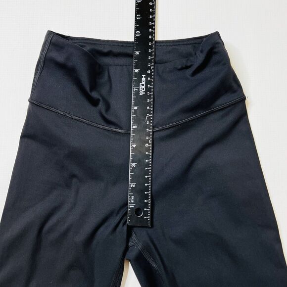 Lululemon Run Crew Tight Size 2 28" Black / True Navy / Steam Blue Striped Nulux - Picture 7 of 12